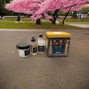 Davines Oi Holiday Gift Set Shampoo Conditioner
